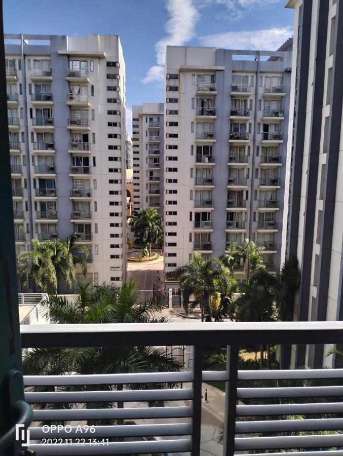 Pasay Condotel Near Resorts World & Airport Luaran gambar